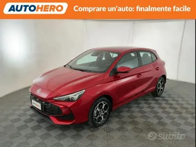Usata MG MG3 102 CV (75 kW) 2026 Rosso Utilitaria