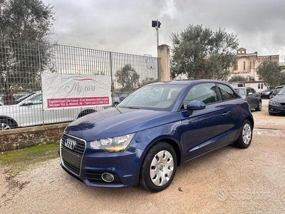 Usata Audi A1 Attraction 85 CV (62 kW) 2012 Blu Utilitaria