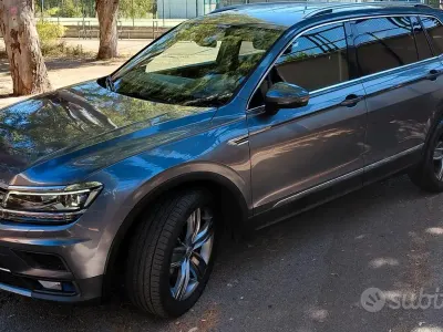 Usata VW Tiguan Allspace Advance 150 CV (110 kW) 2019 Grigio SUV