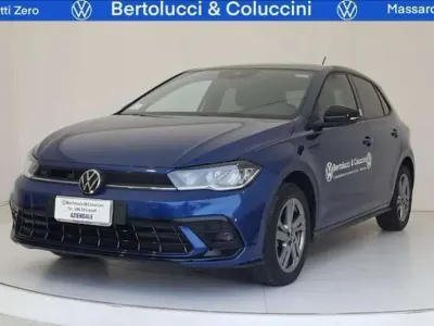 Usata VW Polo R-line 95 CV (69 kW) 2023 Blu/azzurro Berlina