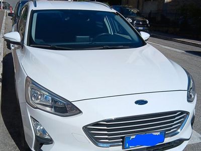 Usata Ford Focus 120 CV (88 kW) 2019 Bianco Station wagon