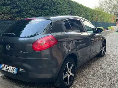Usata Fiat Bravo Emotion 120 CV (88 kW) 2008 Nero Utilitaria