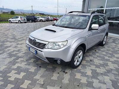 Usata Subaru Forester Comfort 147 CV (108 kW) 2010 Grigio SUV
