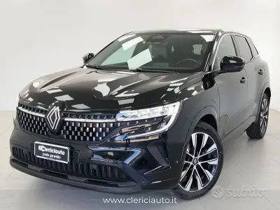 Usata Renault Austral Techno 158 CV (116 kW) 2024 Nero SUV