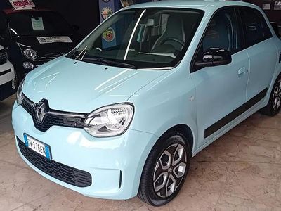 Usata Renault Twingo Equilibre 65 CV (47 kW) 2024 Blu Utilitaria