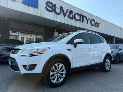 Begagnad Ford Kuga Titanium 163 HK (119 kW) 2011 Vit SUV