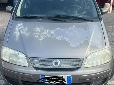Käytetty Fiat Idea