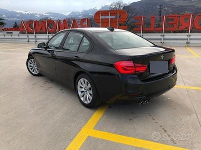 Begagnad BMW 320 Efficient Dynamics 190 HK (139 kW) 2018 Svart Sedan
