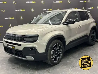 Usata Jeep Avenger Summit 101 CV (74 kW) 2025 Beige SUV