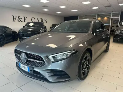 Usata Mercedes A250 Premium 218 CV (160 kW) 2023 Grigio montagna Berlina