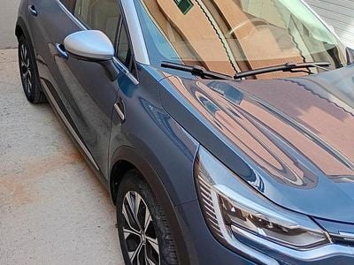 Usata Renault Captur 101 CV (74 kW) 2023 Blu SUV