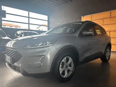 Usata Ford Kuga 152 CV (111 kW) 2022 Grigio SUV