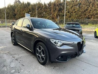 Usata Alfa Romeo Stelvio Sprint 190 CV (139 kW) 2020 Gray SUV