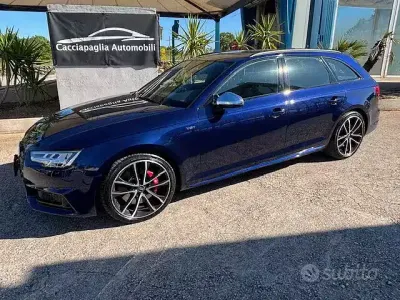 Usata Audi A4 S-Line 353 CV (259 kW) 2017 Blu Station wagon
