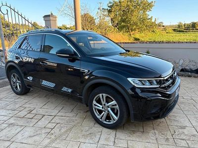 Usata VW T-Roc 116 CV (85 kW) 2022 Nero SUV