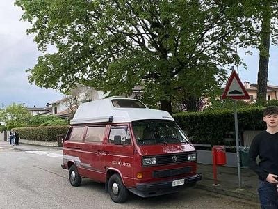 Usata VW T3 69 CV (50 kW) 1988 Rosso Furgone