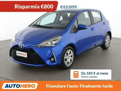 Usata Toyota Yaris Active 90 CV (66 kW) 2017 Blu/azzurro Utilitaria