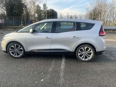 Usata Renault Grand Scénic IV Business 110 CV (80 kW) 2018 Monovolume