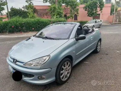 Usata Peugeot 206 CC 109 CV (80 kW) 2004 Bluazzurro Cabrio