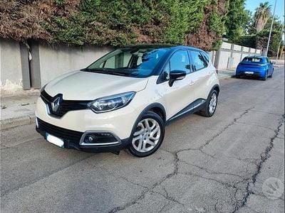 Usata Renault Captur 90 CV (66 kW) 2015 SUV