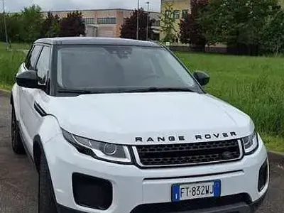 Usata Land Rover Range Rover evoque SE Dynamic 150 CV (110 kW) 2019 SUV