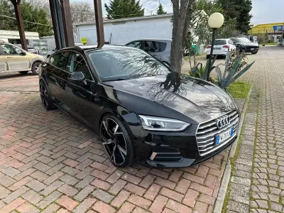 Usata Audi A5 190 CV (139 kW) 2019 Nero Coupé