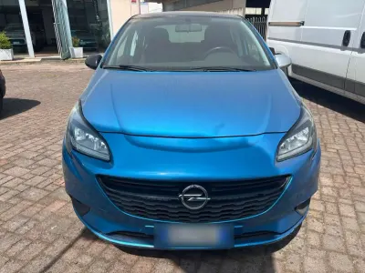 Usata Opel Corsa Cosmo 90 CV (66 kW) 2017 Blu/azzurro Utilitaria