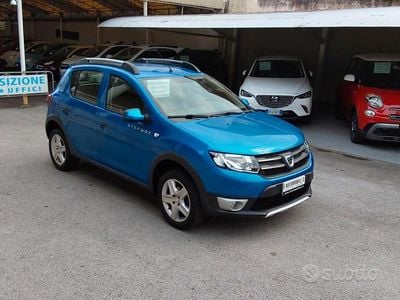 Blu Usata 2016 Dacia Sandero Stepway Berlina | 7200 € (Buon prezzo)