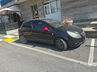 Usata Opel Corsa 95 CV (69 kW) 2009 Nero Utilitaria