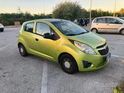 Usata Chevrolet Spark 68 CV (50 kW) 2010 Verde Utilitaria