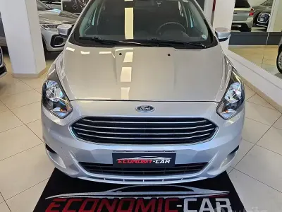 Usata Ford Ka Ultimate 71 CV (52 kW) 2017 Grigio Berlina
