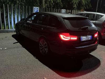Usata BMW 318 Advantage 150 CV (110 kW) 2017 Nero Station wagon