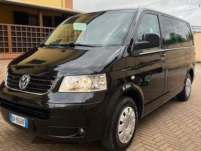 VW Caravelle