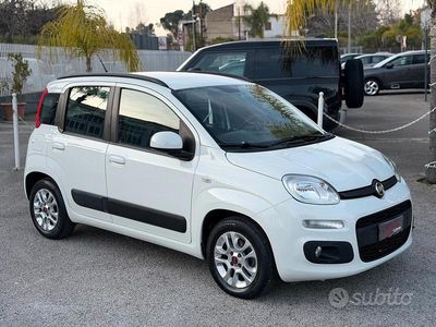 Bianco Usata 2016 Fiat Panda Lounge Berlina | 8250 € (Buon prezzo)