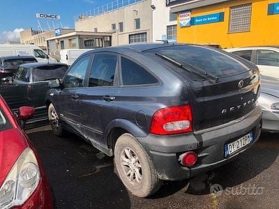 Usata SsangYong Actyon 141 CV (103 kW) 2009 Grigio Station wagon