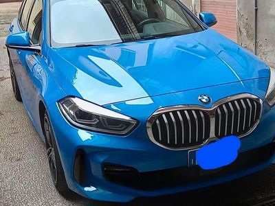 Usata BMW 116 M Sport 116 CV (85 kW) 2020 Blu Utilitaria