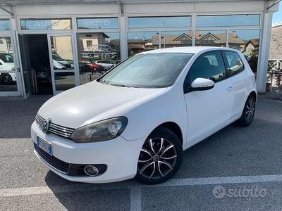 Begagnad VW Golf VI Highline 140 HK (102 kW) 2009 Vit Halvkombi