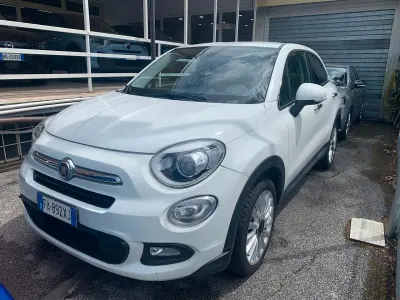 Usata Fiat 500X Business 120 CV (88 kW) 2015 Bianco SUV