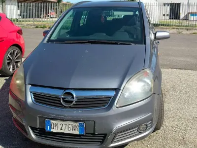 Usata Opel Zafira Enjoy 120 CV (88 kW) 2008 Bluazzurro Monovolume