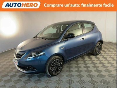 Usata Lancia Ypsilon Gold 69 CV (50 kW) 2021 Blu Utilitaria