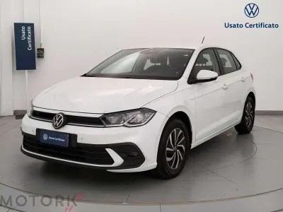 Usata VW Polo Life 95 CV (69 kW) 2023 Bianco Utilitaria