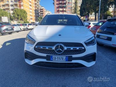 Mercedes GLA220