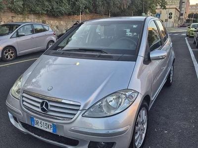 Mercedes A200