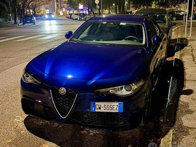Usata Alfa Romeo Giulia Veloce 210 CV (154 kW) 2019 Blu Berlina