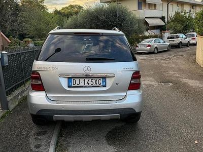 Usata Mercedes ML320 2009 Grigio SUV