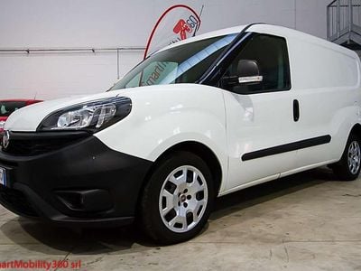 Käytetty Fiat Doblò Lounge 105 HP (77 kW) 2021 Valkoinen Tila-auto
