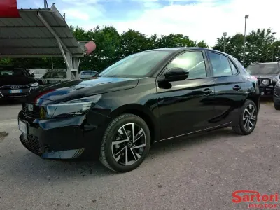 Usata Opel Corsa 75 CV (55 kW) 2024 Nero Utilitaria