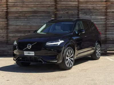 Usata Volvo XC90 Plus 235 CV (172 kW) 2022 Onyx black SUV