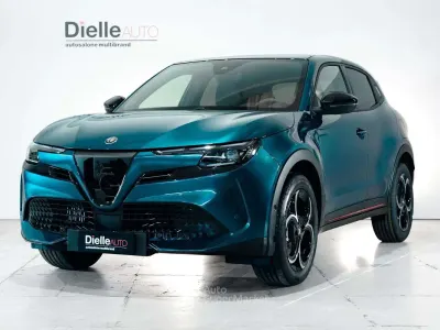 Nuova Alfa Romeo GT Junior Edizione Speciale 185 CV (136 kW) 2025 Verde SUV