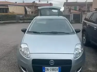 Usata Fiat Grande Punto 65 CV (47 kW) 2008 Utilitaria